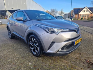 Toyota C-HR Navigatie, Stoelverwarming, Cruise control , All-in Rijklaarprijs - afbeelding nr 24