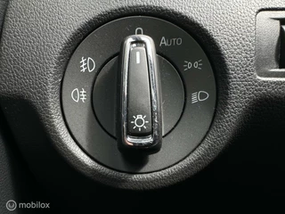 Škoda Rapid Skoda Rapid 1.4 TDI DSG Greentech Style Pano - afbeelding nr 15
