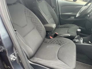 Renault Clio Renault Clio Estate 0.9 TCe Limited - afbeelding nr 18