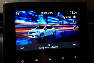 Renault Clio Renault Clio 1.3 TCE INTENS AUTOMAAT/ AIRCO - afbeelding nr 17