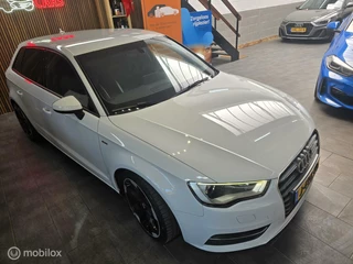 Audi A3 Audi A3 Sportback 1.4 TFSI Ambition Sport Edition/ 2 X Sline - afbeelding nr 2