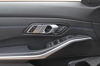 BMW 3 Serie BMW 3 Serie M340i xDrive / Trekhaak / Leder / Memory seats / 19'' / DAB / Navigatie / Stoelverwarming / DAB / Cruise Control - afbeelding nr 34