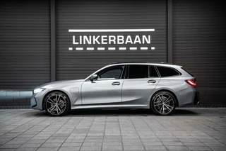 BMW 3 Serie BMW 3-serie 330e Touring Hybrid | Vol | M Sport | Panodak | H&K | Innovation | 19 inch | - afbeelding nr 12