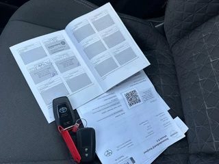 Toyota C-HR Toyota C-HR 1.8 Hybrid Dynamic - afbeelding nr 37