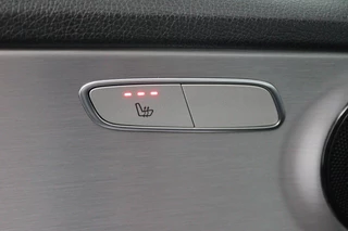 Mercedes-Benz C-Klasse Mercedes-Benz C-klasse 200 Business Solution AMG (PANORAMADAK, SFEERVERLICHTING, NAVIGATIE, CAMERA, STOELVERWARMING) - afbeelding nr 6