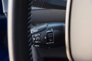 Peugeot 208 Peugeot 208 1.2 PureTech Allure Pack | Panoramadak | Apple carplay/android | Cruise control | - afbeelding nr 18