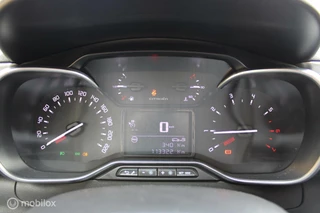 Citroën C3 Citroen C3 1.2 PureTech S&S Shine, Stoel verwarming, Pdc + camera, App connect, Cruise, Half leder, Donkerglas, Clima, Navi. - afbeelding nr 20