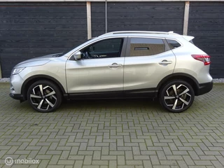 Nissan QASHQAI Nissan Qashqai 1.2 Tekna + Automaat / speciaal leder / 19