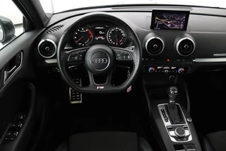 Audi A3 Audi A3 1.0 TFSI Sport S Line Edition | Half leder |  Sportstoelen | Full LED | Climate control | Navigatie | Cruise control | Parkeerhulp | Bluetooth - afbeelding nr 3