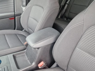 Ford Kuga Ford Kuga 2.5 PHEV Titanium 225pk | Winterpack | Trekhaak | 1.500kg geremd | Camera - afbeelding nr 7