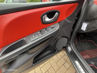 Renault Clio Renault Clio Estate 0.9 TCe Dynamique, pano, Airco, lm, velgen, navigatie, A.p.k. 05-2026 - afbeelding nr 21