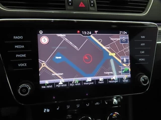 Škoda Superb Skoda Superb Combi 2.0 TDI DSG 150pk Business Edition PANO DAK I LEER + MEMORY I  INCL. BTW I ORG.NL + NAP - afbeelding nr 11