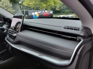 Jeep Compass Jeep Compass 4xe 240 Plug-in Hybrid Electric S | Navi | Apple Carplay+Android Auto | Clima | Adap.Cruise | Keyless Entry | Pdc V+A+Camera | Stoel+Stuurwielverwarming | Rijstrook+Licht+Regensensor - afbeelding nr 37
