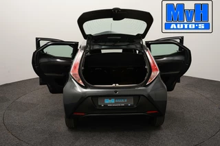 Toyota Aygo Toyota Aygo 1.0 VVT-i x|AIRCO|ORG.NL|LED|ISOFIX|CARBON - afbeelding nr 52
