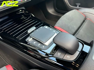 Mercedes-Benz A-Klasse Mercedes A35 AMG 4MATIC Limousine /Pano/Kuipstoelen/Sfeer!! - afbeelding nr 30