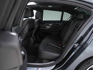 BMW 7 Serie Aut. *PANO | NAPPA-FULL-LEATHER | HARMAN/KARDON-SURROUND | SOFT-CLOSE | HEAD-UP | ADAPT.CRUISE | FULL-LED | MEMORY-PACK | SURROUND-VIEW | DIGI-COCKPIT | BLIS | DAB+ | AMBIENT-LIGHT | 20''ALU* - afbeelding nr 10