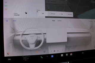 Tesla Model 3 Tesla Model 3 Long Range AWD 75 kWh autopilot trekhaak leder stoelverwarming v+a panodak 19