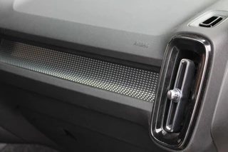 Volvo XC40 Volvo XC40 T5 Recharge R-Design | Stoelverwarming | Parkeercamera  | Glossy Black | Keyless - afbeelding nr 33