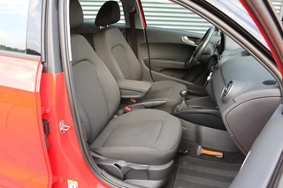 Audi A1 Sportback Audi A1 Sportback 1.0 TFSi Adrenalin Uitv. 5-Deurs S-line - afbeelding nr 4