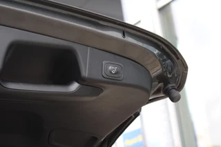 Ford Focus Ford Focus Wagon 2.3 EcoBoost ST-3 | Automaat 280pk! | Dubbele Wielset | Panoramadak | Winter Pack | Adaptive cruise control | Adaptive LED | Head up Display | Camera | - afbeelding nr 43
