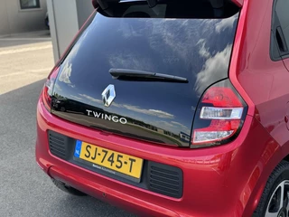 Renault Twingo Renault Twingo 1.0 SCe Limited Org NL | Bluetooth | Zuinig! - afbeelding nr 24