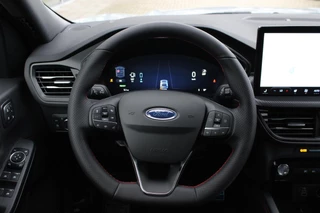 Ford Kuga Ford Kuga 2.5 PHEV ST-Line X 243pk Wegklapbare Trekhaak | Winterpack | Panorama dak | 19 inch velgen | Technology Pack | Solar Silver - afbeelding nr 13