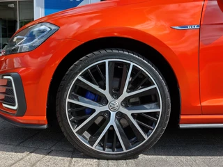 Volkswagen Golf Volkswagen Golf 1.4 TSI PHEV GTE Executive | Navi | Clima | Adap.Cruise | Led Koplampen | Bluetooth Carkit+Streaming | Pdc V+A+Camera | Licht+Regensensor | Sfeerverlichting | Privacy Glass | 19''lm |Trekhaak - afbeelding nr 39