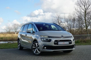 Citroën Grand C4 Picasso Citroen Grand C4 Picasso 1.2 130PK Shine AUT | Sable | JBL/Massagestoelen/Carplay/Camera/Trekhaak - Chique & Compleet! - afbeelding nr 5