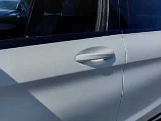 Mercedes-Benz C-Klasse Mercedes-Benz C-Klasse 180 156pk Automaat Business Solution Plus | Origineel NL | Navi | Clima | Cruise | Led Koplampen | Pdc V+A+Assist+Camera | Dodehoek+Licht+Regensensor | Privacy Glass | 18''lm - afbeelding nr 35