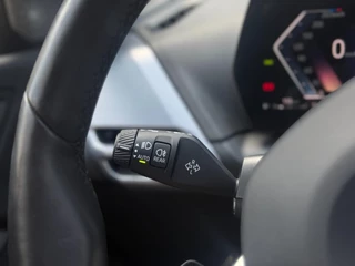 BMW 1 Serie BMW 1-serie 120 | M-Sport Pro | Aero Pakket | Harman/Kardon | Head-Up Display | Pano| Trekhaak | Shadow Line | Cruise Control - afbeelding nr 7