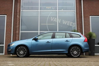 Volvo V60 ➡️ Volvo V60 2.0 D4 Summum | 181 pk | 2e eigenaar | NL auto | Cruise-control | Navi | 18 inch | NAP | PDC | Sportstuur | Climate-control | - afbeelding nr 5