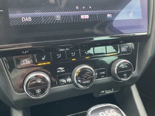Škoda Octavia Škoda Octavia Combi 1.5 TSI 150pk Automaat Trekhaak Carplay Stoelverw Cruise NL-Auto! - afbeelding nr 5