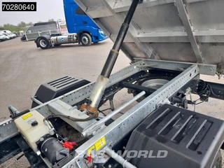 Iveco Daily Iveco Daily 35C14 Kipper Dubbel Cabine met Kist 3500kg trekhaak Airco Cruise Kieper Tipper Benne 1m3 Airco Dubbel cabine Trekhaak Cruise control - afbeelding nr 7
