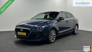 Hyundai i30 Hyundai i30 1.0 T-GDI Fastback Premium CAMERA TREKHAAK NAVI CRUISE ECC. - afbeelding nr 1