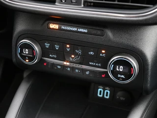 Ford Kuga Ford Kuga 2.5 PHEV Titanium X I B&O I Half-leder I Elek. stoelverstelling - afbeelding nr 12