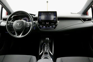Toyota Corolla Toyota Corolla 1.8 Hybrid Business rood - afbeelding nr 3