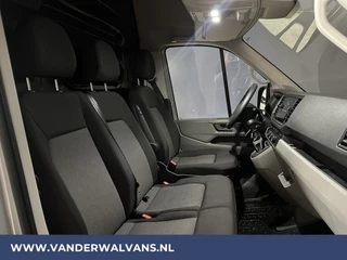 Volkswagen Crafter Volkswagen Crafter 2.0 TDI 141pk L3H3 L2H2 Euro6 Airco | Camera | Navigatie | Android Auto | Stoelverwarming Parkeersensoren, Bijrijdersbank, 3000kg trekvermogen, zilver - afbeelding nr 9