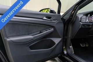 Volkswagen Golf Volkswagen Golf 2.0 TSI GTI Clubsport Akra Pano DSG - afbeelding nr 62