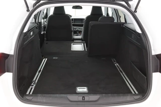 Peugeot 308 Peugeot 308 SW 1.2 PureTech Premium*PANO*ACC*ECC*NAVI* - afbeelding nr 29