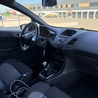 Ford Fiesta Ford Fiesta 1.6 ST1 | Uniek | Super Netjes ! - afbeelding nr 6