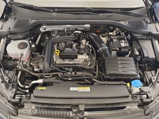 Volkswagen Golf Volkswagen Golf Variant 1.0 eTSI 110pk DSG/AUT Life Camera, ACC, Winterpakket - afbeelding nr 21
