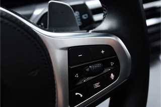 BMW 3 Serie Pano | Trekhaak | Sfeer | HuD | - afbeelding nr 21