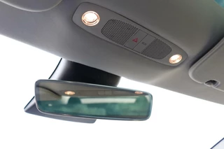 Tesla Model 3 Tesla Model 3 Long Range AWD 75 kWh black&white chrome delete uitstraling! autopilot dual motor stoelverwarming v+a panodak - afbeelding nr 35