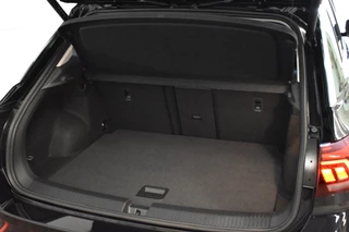 Volkswagen T-Roc Volkswagen T-Roc 1.5 TSI 150PK DSG STYLE VIRTUAL/CARPLAY/CAMERA - afbeelding nr 21