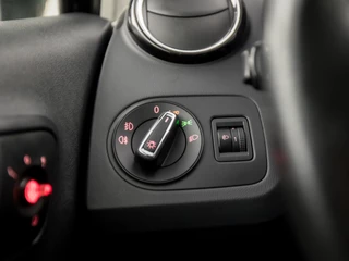 SEAT Ibiza (APPLE CARPLAY, NAVIGATIE, LM VELGEN, ARMSTEUN, SPORTSTOELEN, CRUISE, PARKEERSENSOREN, TREKHAAK, NIEUWE APK, NIEUWSTAAT) - afbeelding nr 22