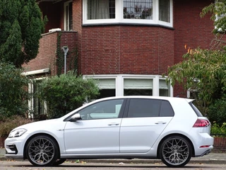 Volkswagen Golf Volkswagen Golf 1.5 TSI / DSG / R-Line / 2018 / LED *NAP* - afbeelding nr 5