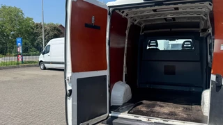 Peugeot Boxer Peugeot Boxer 2.2 HDI 96KW 131PK L1H2 AIRCO/ CRUISE CONTROL/ NAVIGATIE/ 100% DEALERONDERHOUDEN - afbeelding nr 12