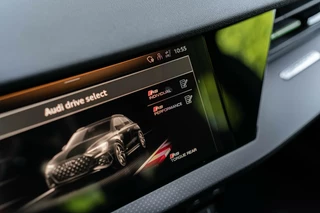 Audi RS3 Audi RS 3 2.5 TFSI quattro HUD Pano Hulk B&O Keramisch - afbeelding nr 54