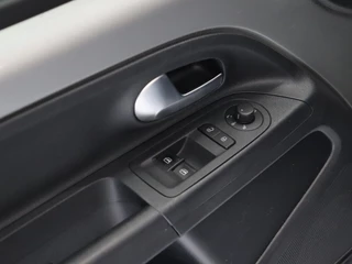 Volkswagen up! Volkswagen up! 1.0 TSI GTI [6-BAK, CAMERA, STOELVERWARMING, PDC ACHTER, BLUETOOTH, AIRCO, CRUISE, NIEUWSTAAT] - afbeelding nr 13