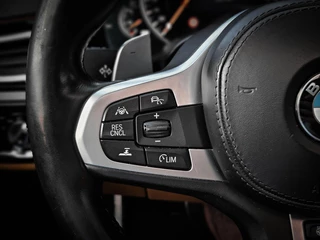BMW 5 Serie BMW 5-serie Touring 530d xDrive M-Sport | HUD | PANO | H&K | TREKHAAK | LEER | CARPLAY | FULL OPTION - afbeelding nr 41